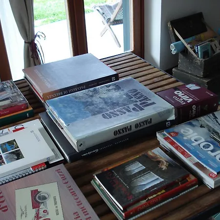 לינה וארוחת בוקר Il Bogno ליירנה